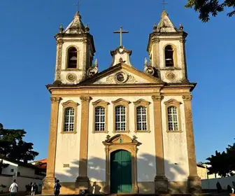 Igreja de São Frei Pedro Gonçalves: Um Patrimônio de Fé em Campina Grande